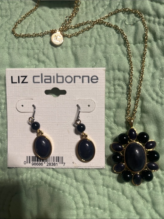 Liz Claiborne Jewelry - Liz Claiborne Gold-Tone Necklace & Earrings with Navy Stones